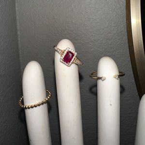Natural ruby and diamond ring